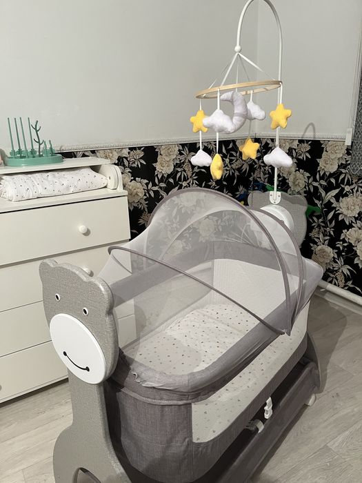 Люлька манеж электронная