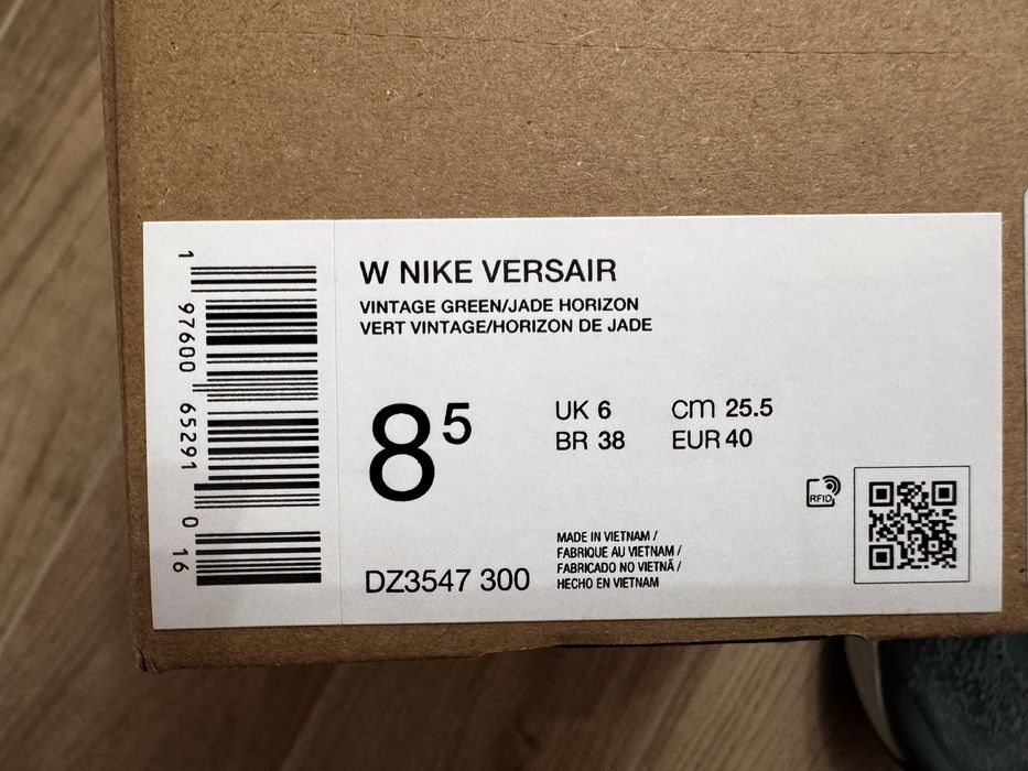 NIKE W VERSAIR дамски маратонки 40 номер