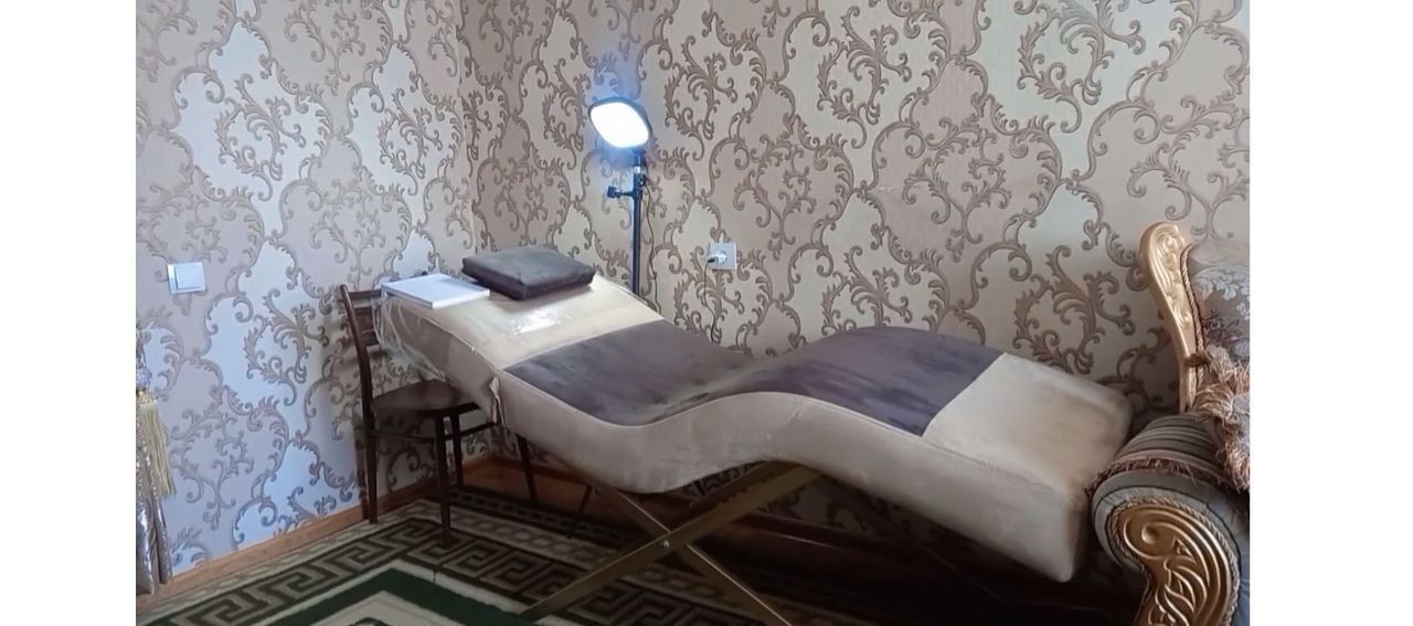 кушетка для наращивания ресниц