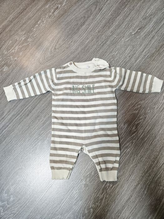 Бебешки ромпари.