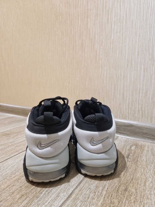 Обувки nike uptempo
