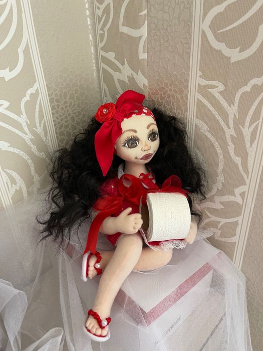 Интериорна кукла за баня