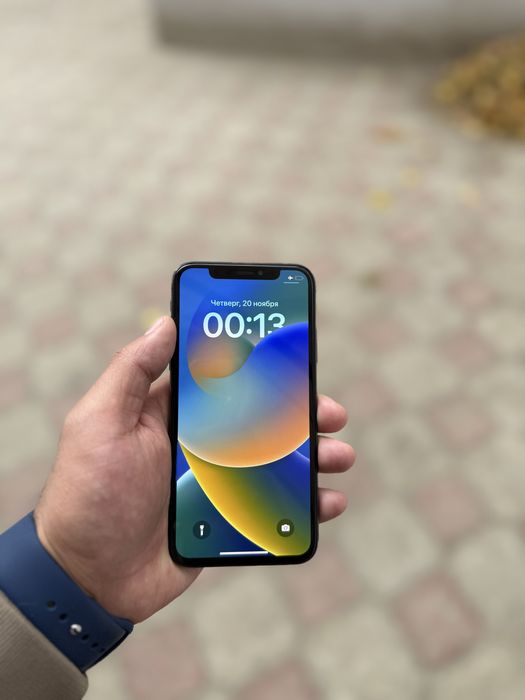 Iphone x ayfon x 64gb qora srochni sotiladi ideal aybi yo face ishlidi