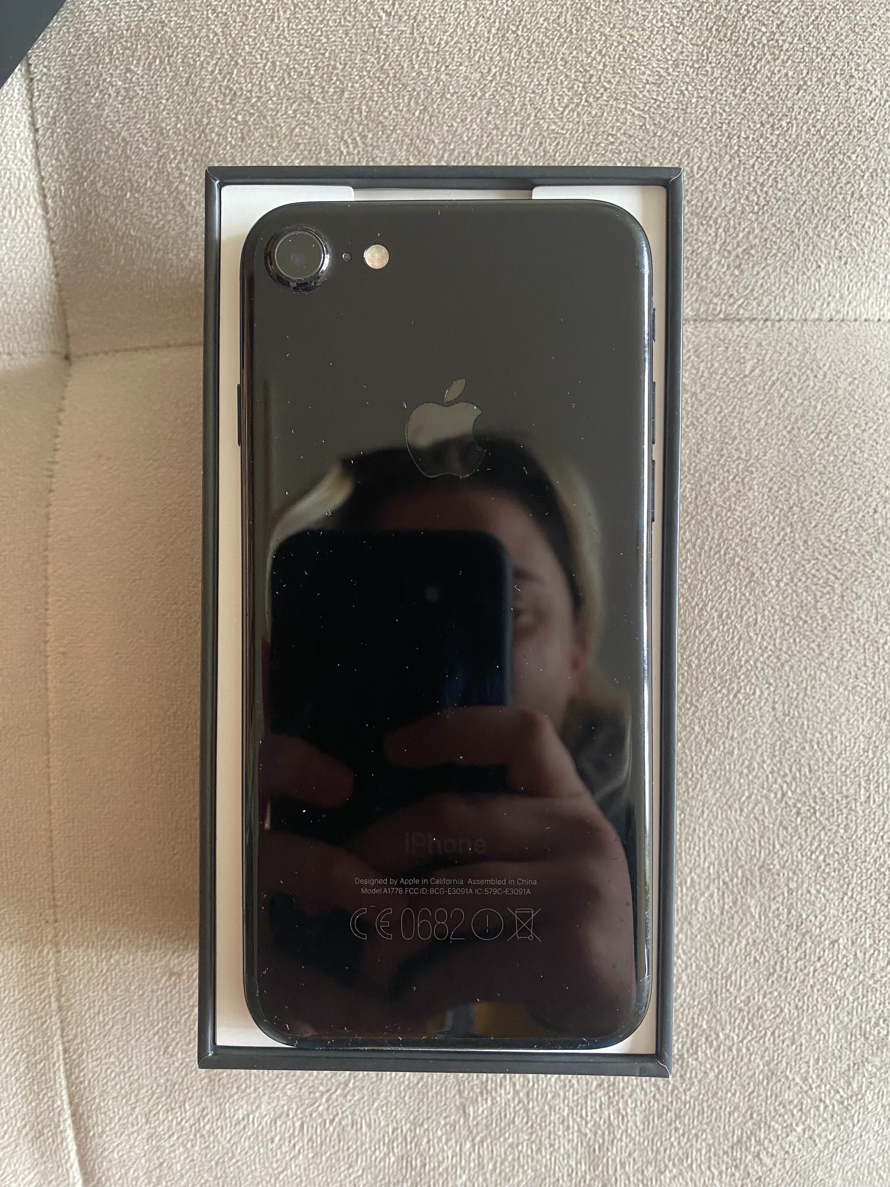 Iphone 7 jett black 128gb