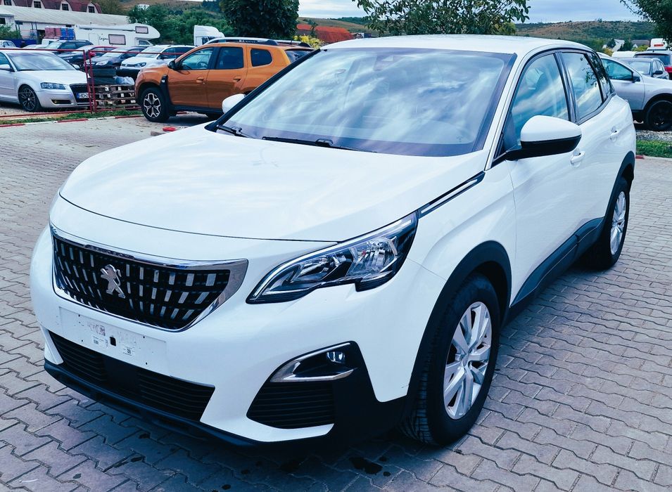 Peugeot 3008 1.5 HDI Business Line