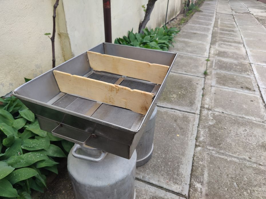 Centrifuga si tava extras miere de inox