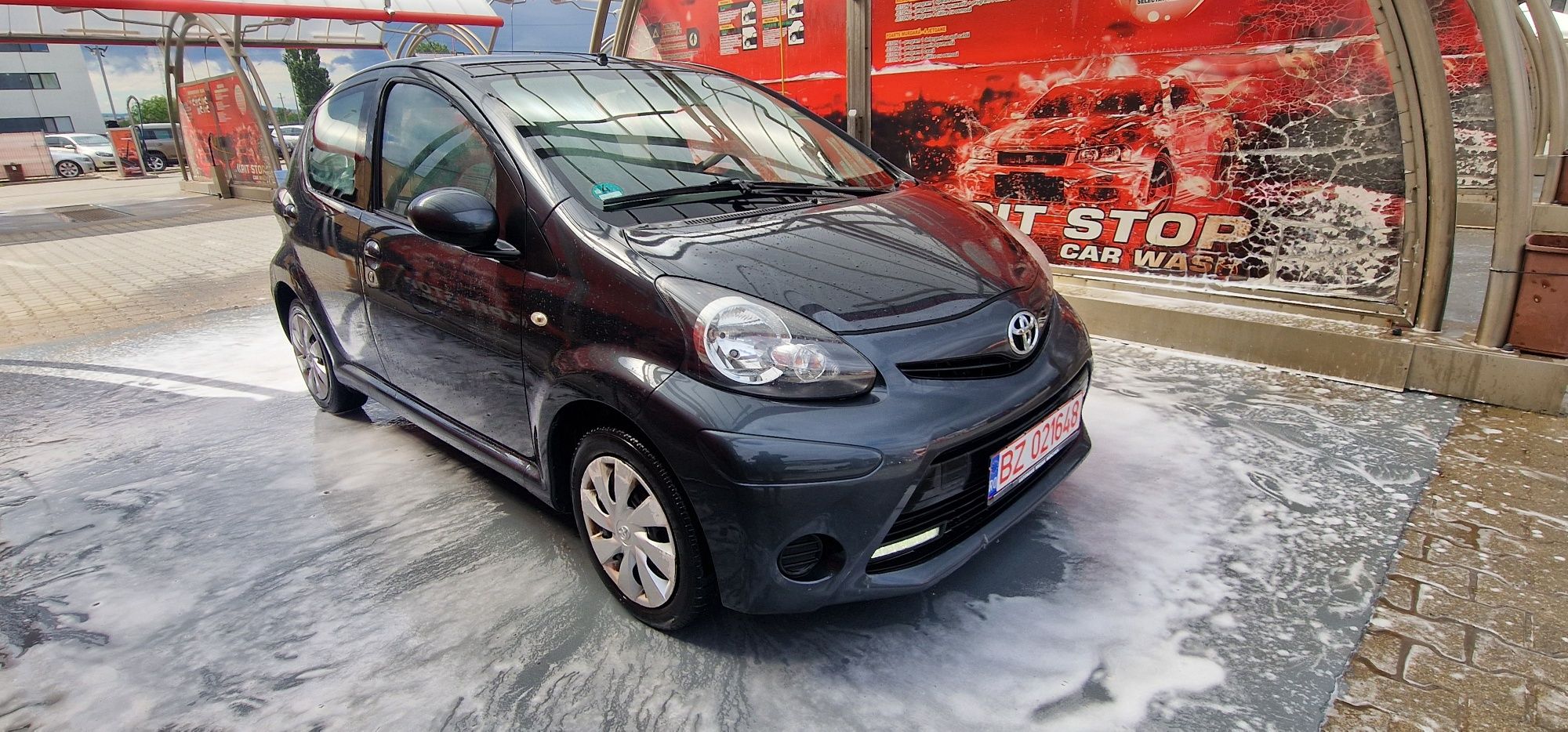 Toyota Aygo 2012 5 uși klima
