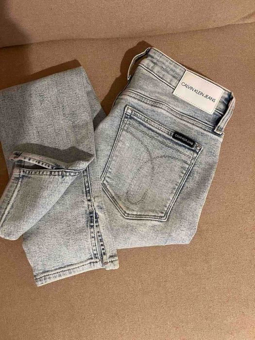 Дънки Calvin Klein