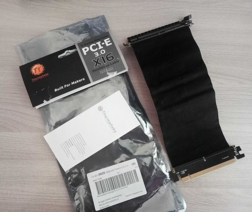 Райзер шлейф Thermaltake PCI-E 3.0 X16