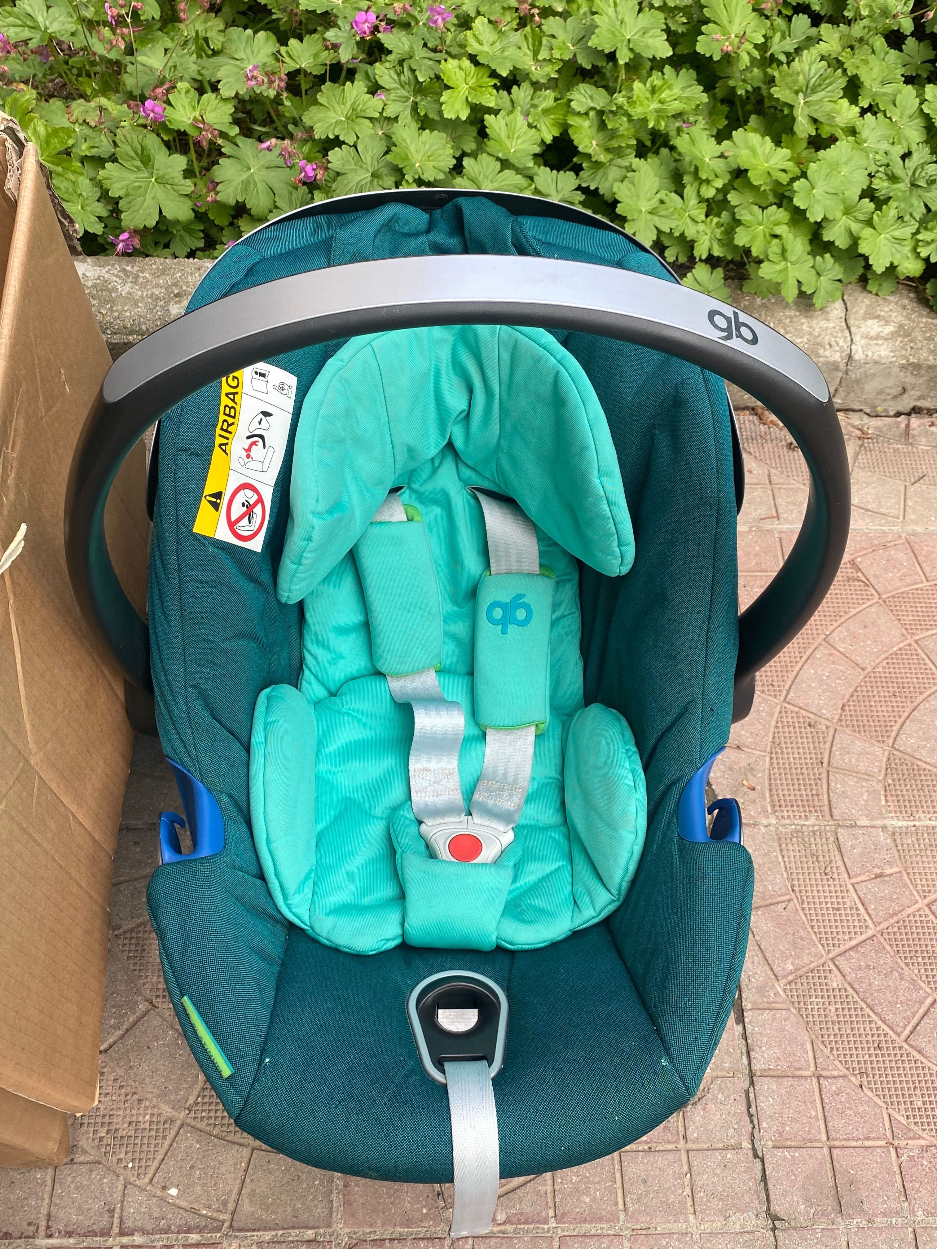 Бебешка количка GB и столче с ISOFIX Cybex
