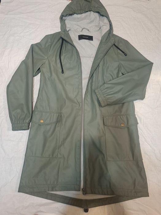 Плащ,пальто  Zara