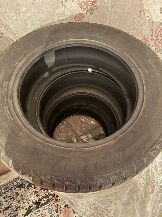 Зимние шины новые