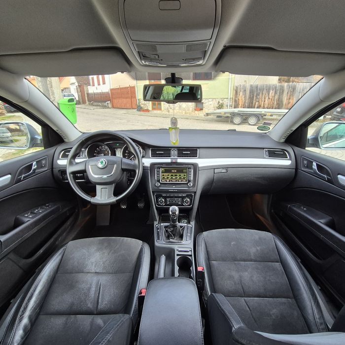 Skoda Superb , diesel ,170 CP ,4x4 ,navi ,Garantie ,Germania ,2010