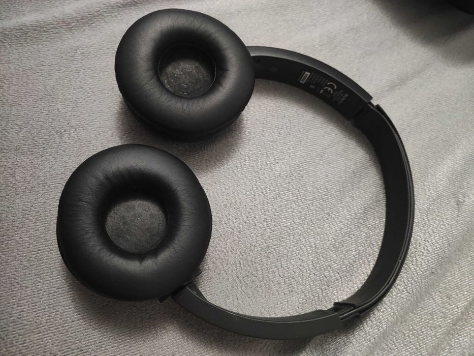 Vând schimb căști Sony wh-ch500 negre
