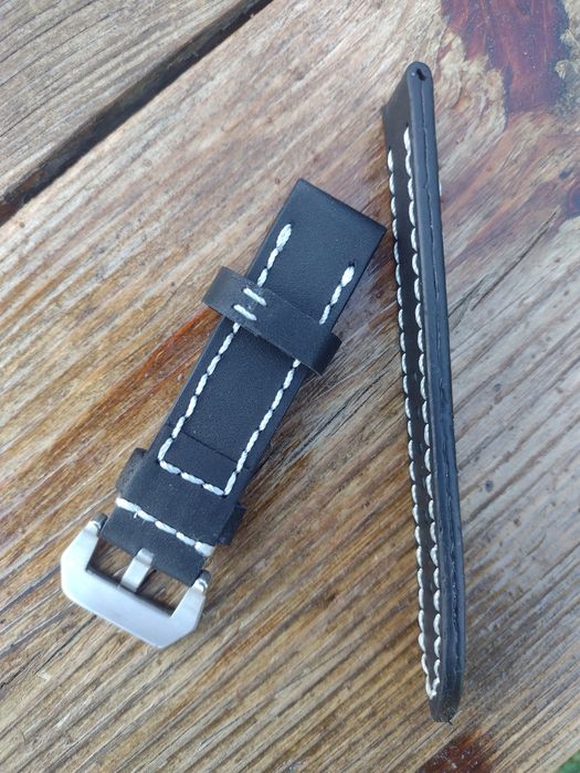 Каишки часовник естествена кожа