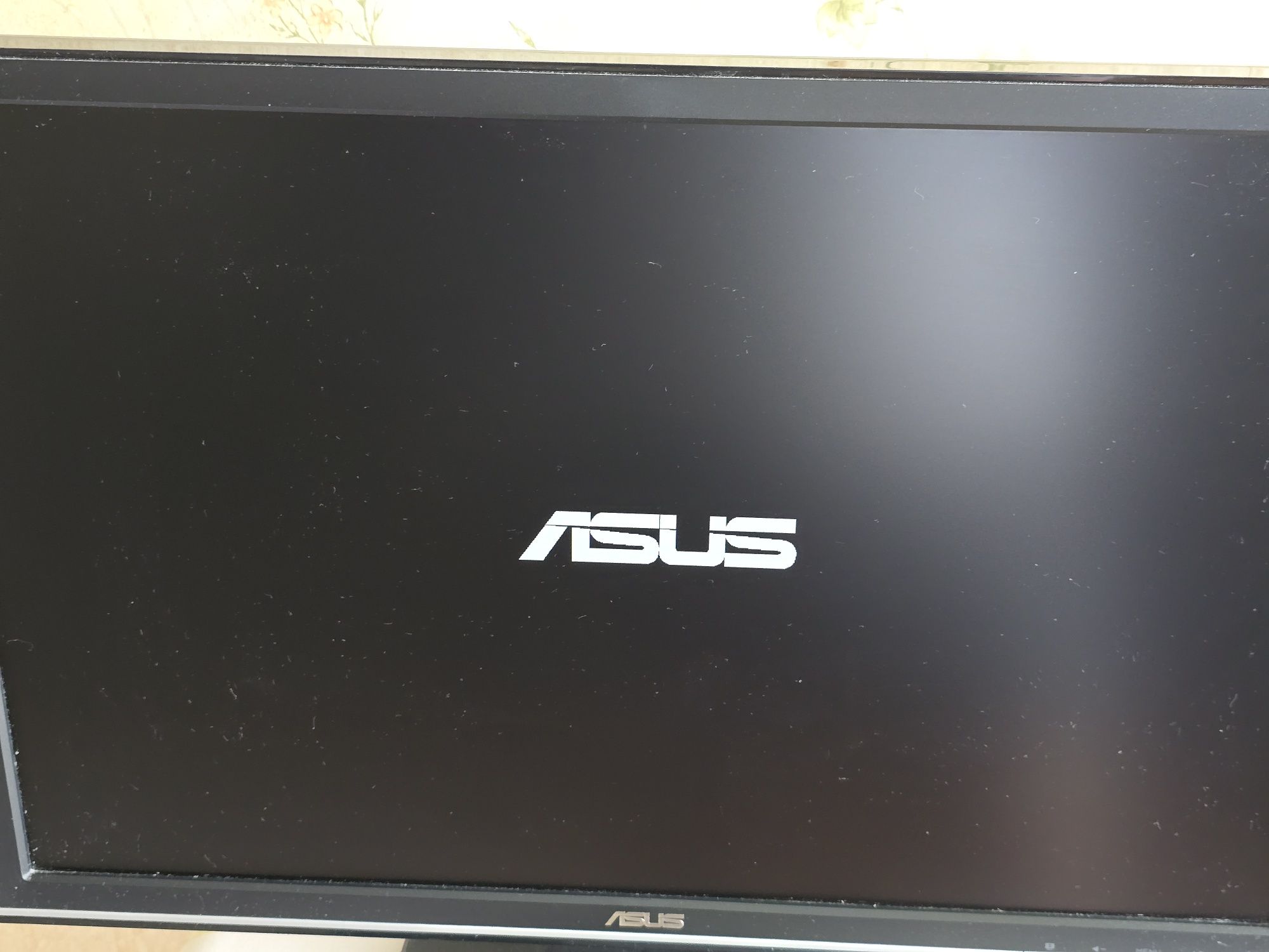 Монитор ASUS VW220U