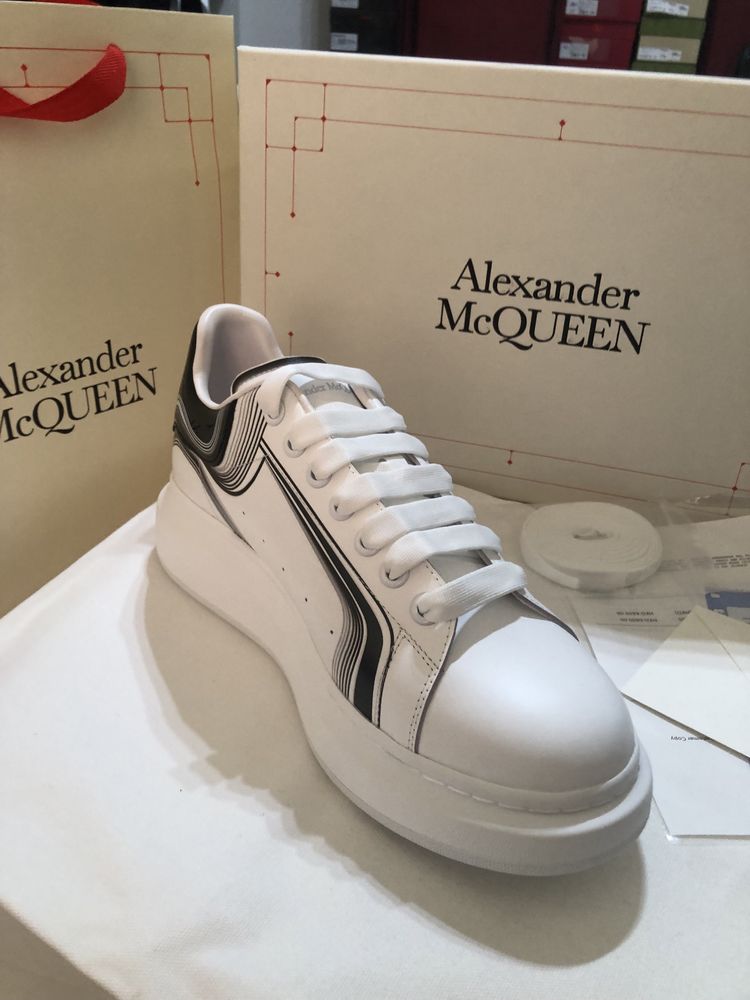 Adidasi Alexander McQueen Premium