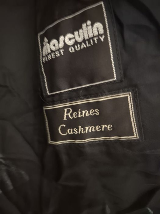 Vând palton 100% chasmir