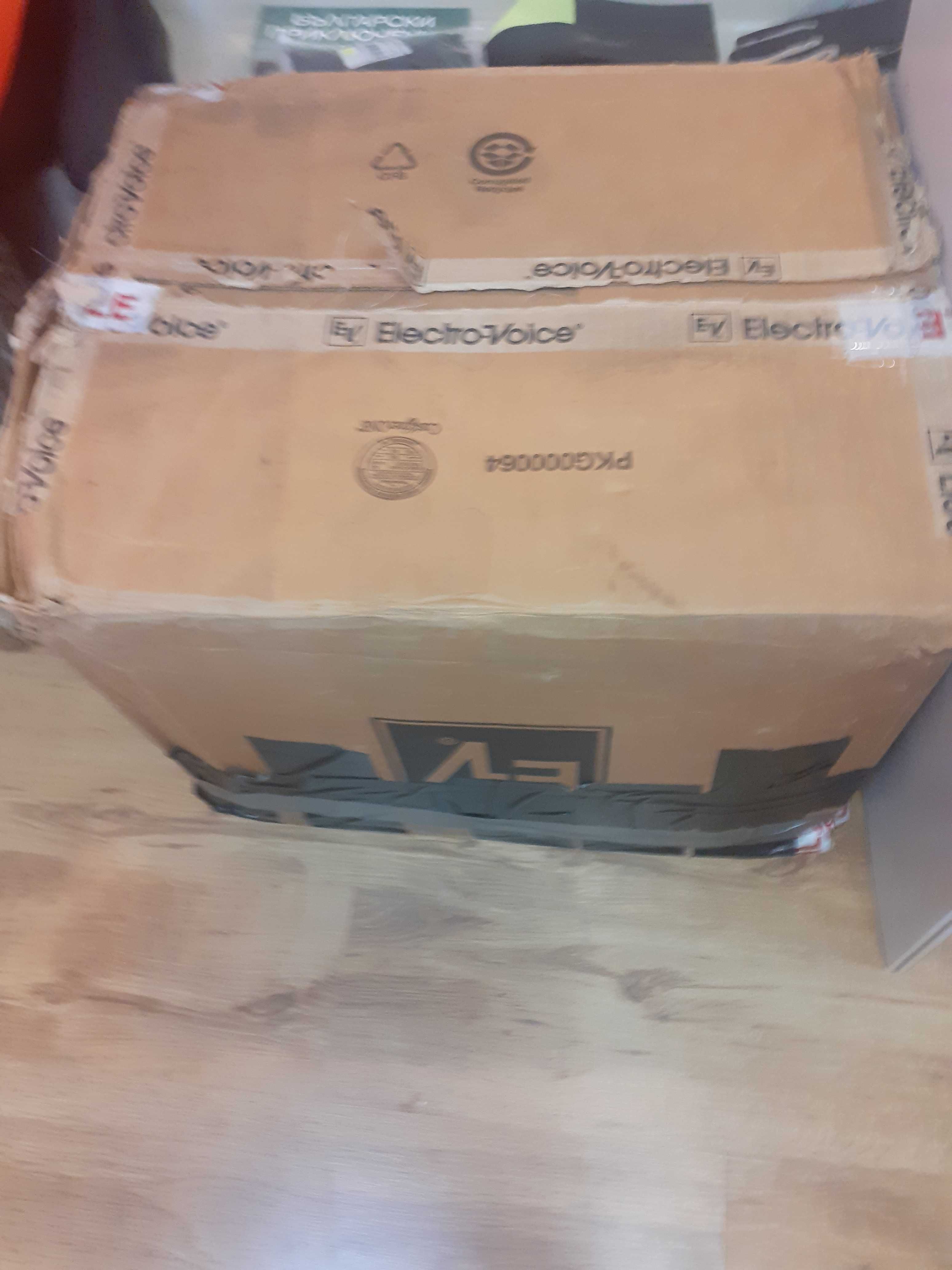 Мониторна колона electrovoice TX1152FM