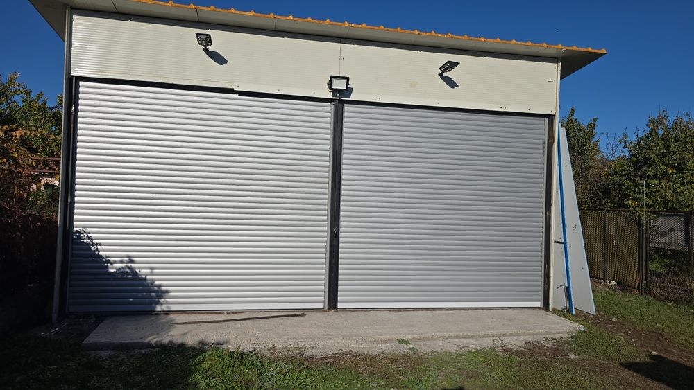 Usi garaj tip rulou aluminiu