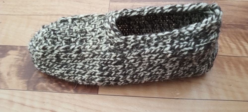 Плетени вълнени терлици