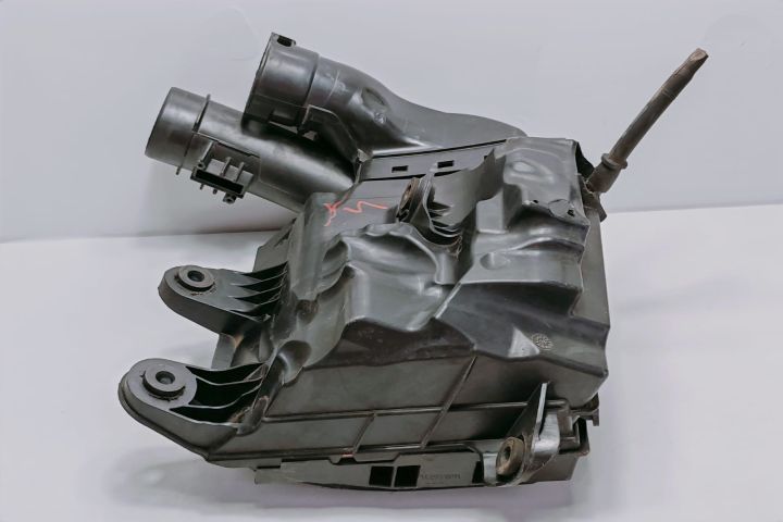 Carcasa filtru aer 9828002080 Peugeot 3008 a 2-a generatie