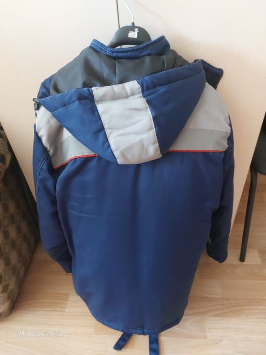 Продам зимнюю комбинезон, спецодежда