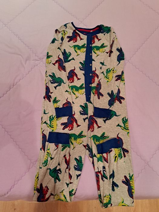 Пижамка-гащеризон  134 см