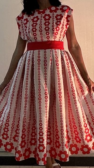 Продам красивое платье