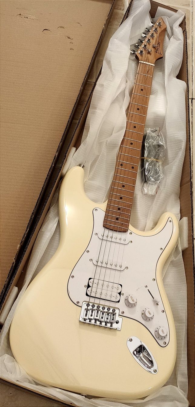Электро-гитара Stratocaster.