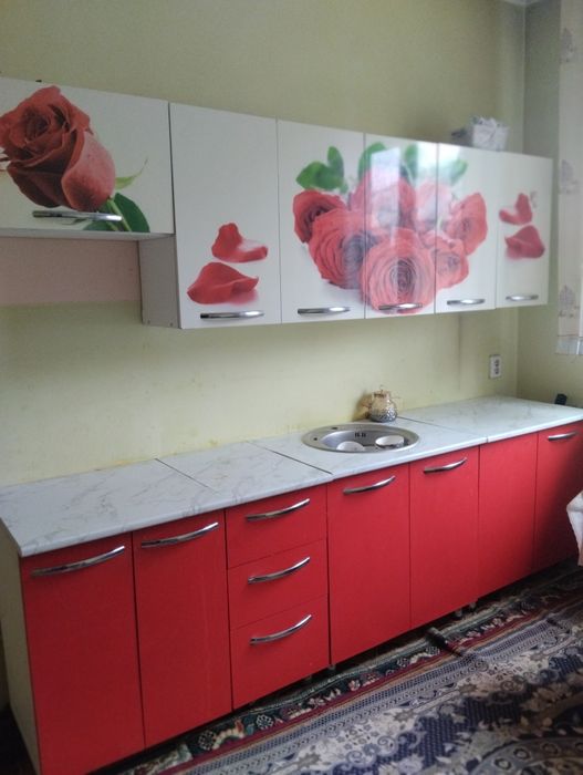 қухни гарнитор сатлады өте әдемі