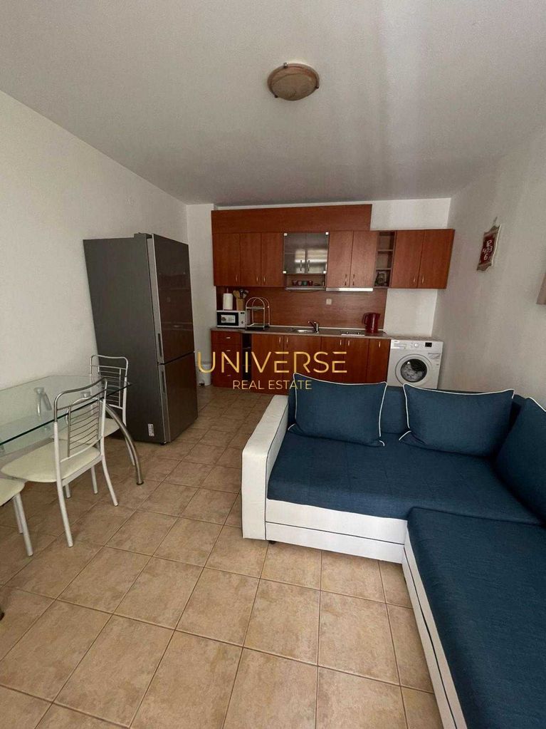 Продава се Двустаен апартамент в Свети Влас - 54 кв.м за 1297 €/кв.м - Снимка #1