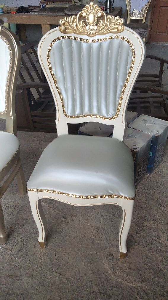 Стол и стулья на заказ