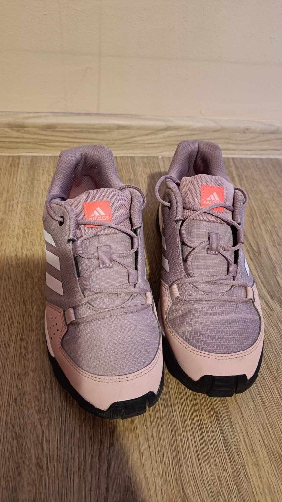 Дамски планинарски обувки Adidas Terrex 36