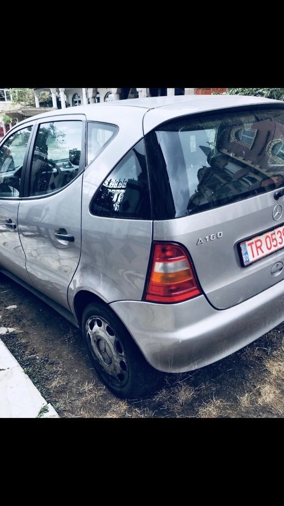 Tripla Mercedes a class și vaneo