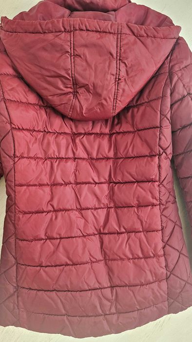 Продавам дамско, шушляково яке на US POLO ASSN
