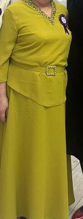 Продам платье новая