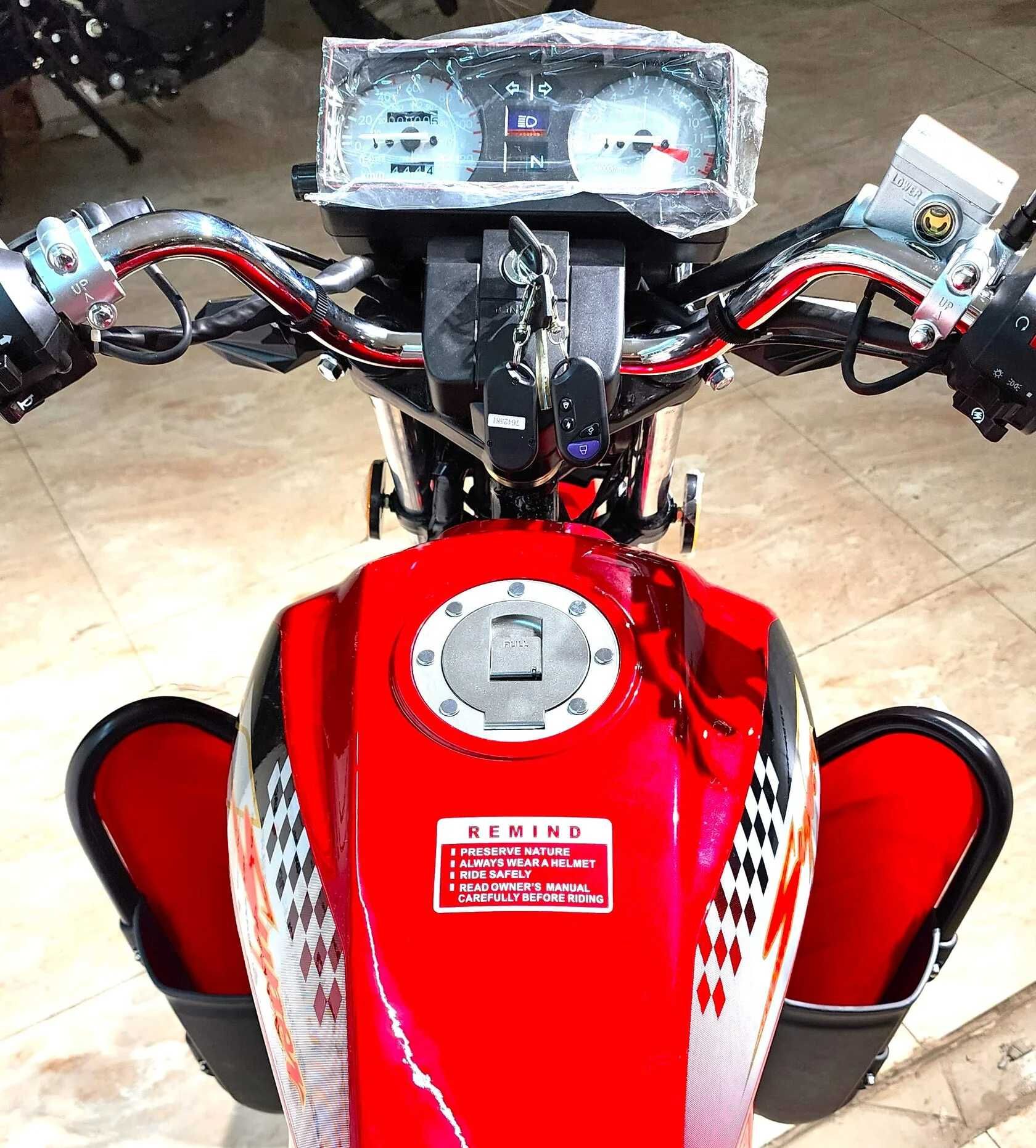 Мотоцикл DAYUN SUPER4-200 (DY150KF)