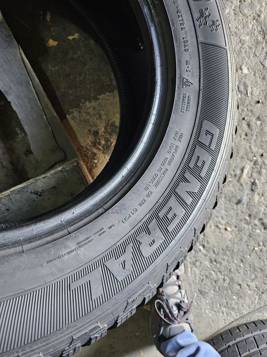 2 anvelope iarna 235 65 17 General