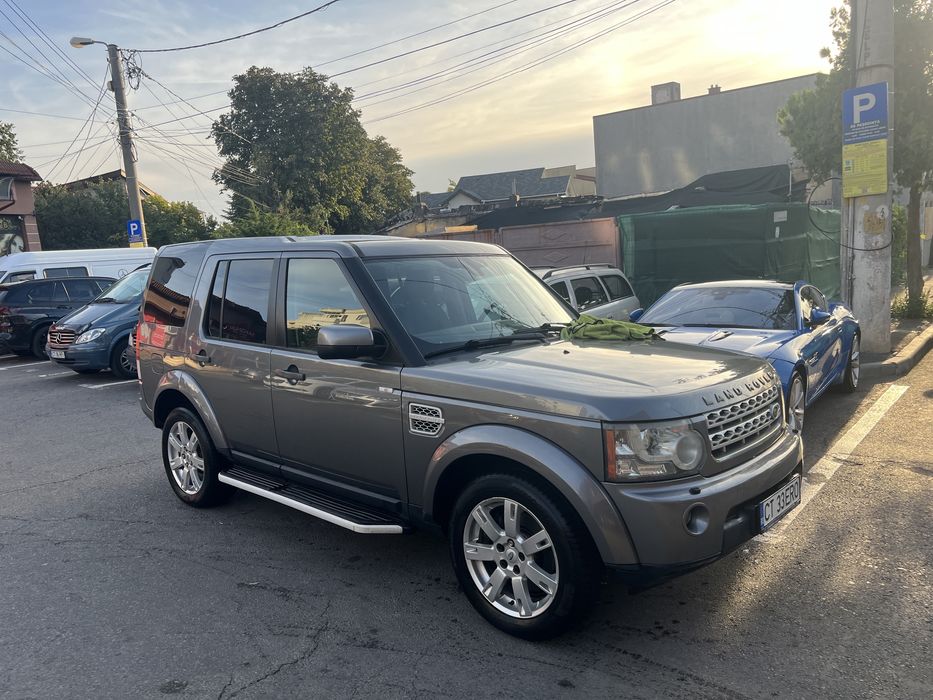 Land Rover Discovery 4