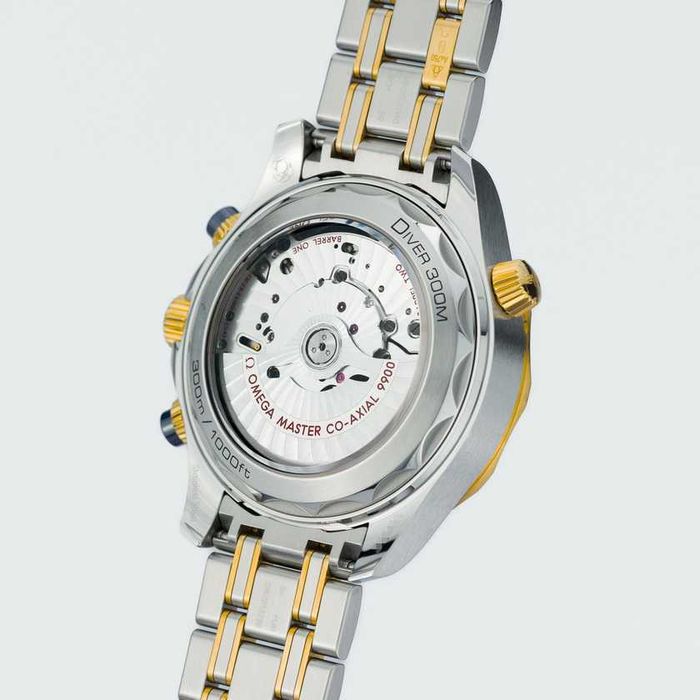 Omega Seamaster Diver Chronograph 300M 44mm Steel & Yellow gold