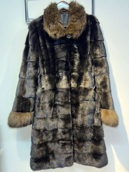 Шуба Норковая (поперечная) 46 р