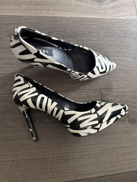 DKNY дамски обувки токчета Дона Карън 38