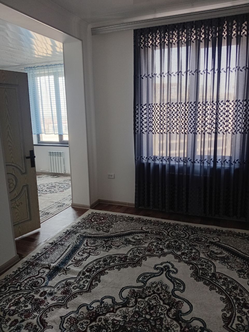 Navoiy shahrida 3 xonali kvartira ijaraga beriladi