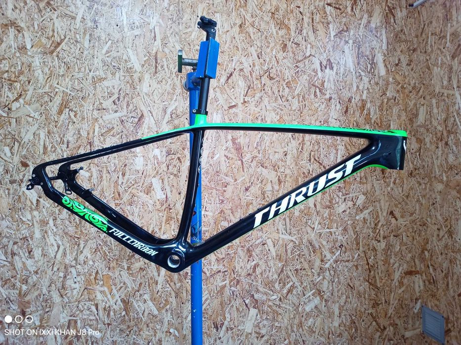Карбоновая рама THRUST 29er продам