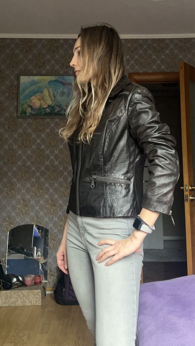 Куртка из натуральной кожи, Турция, была надета пару раз, 42-44