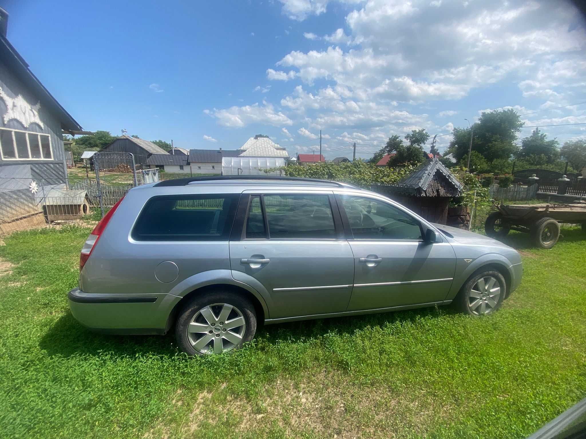 Vând Ford Mondeo