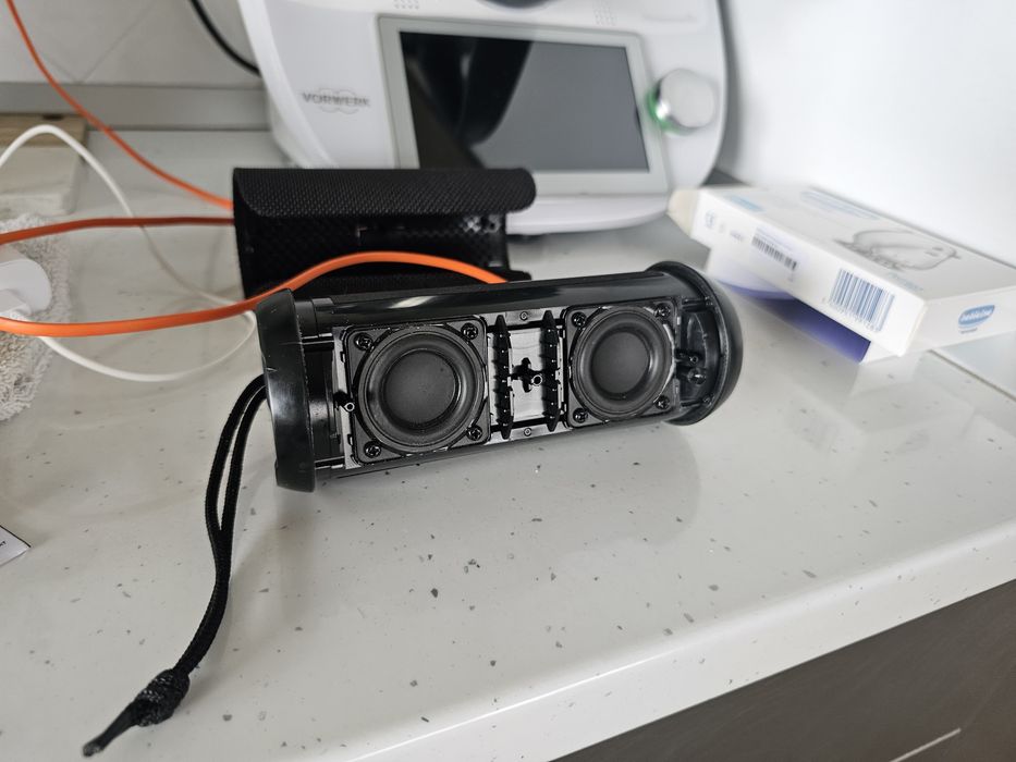 Boxa portabila JBL Flip 3 Bluetooth. Baterie noua.