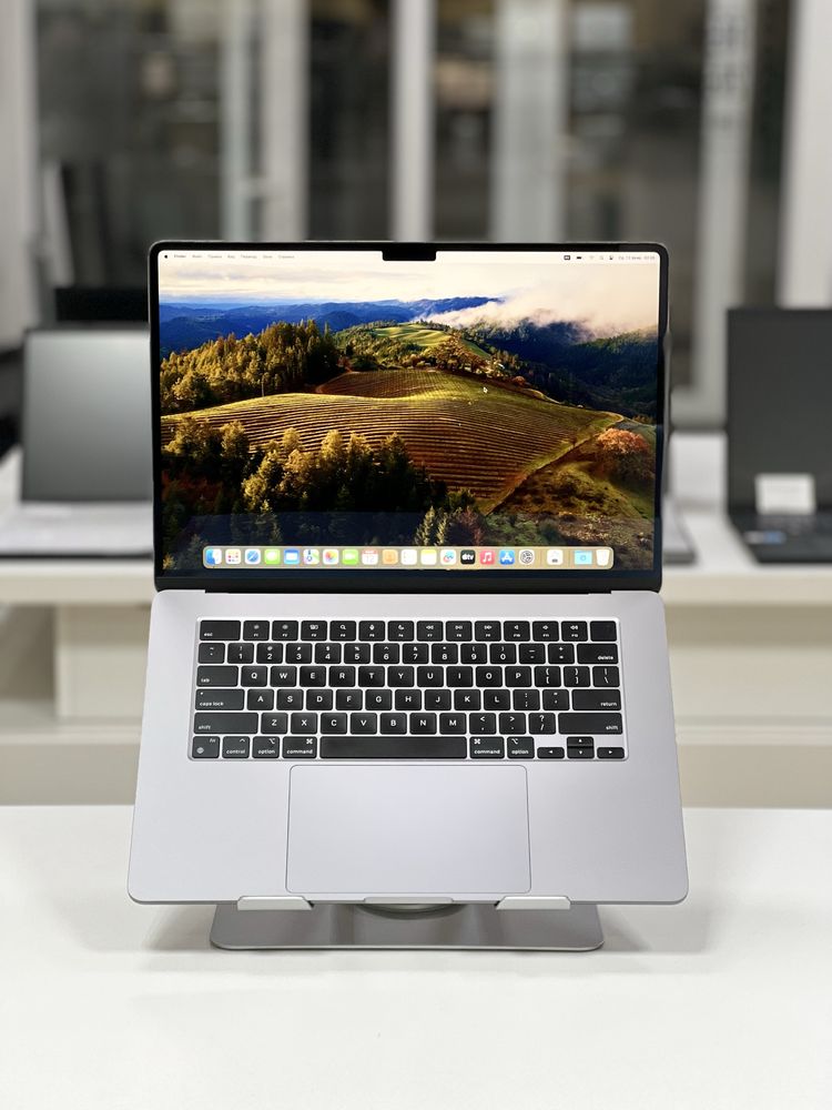 Apple MacBook air 2023 | M2 | ОЗУ 8Gb | SSD 512Gb