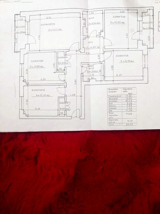 Vând apartament 4camere
